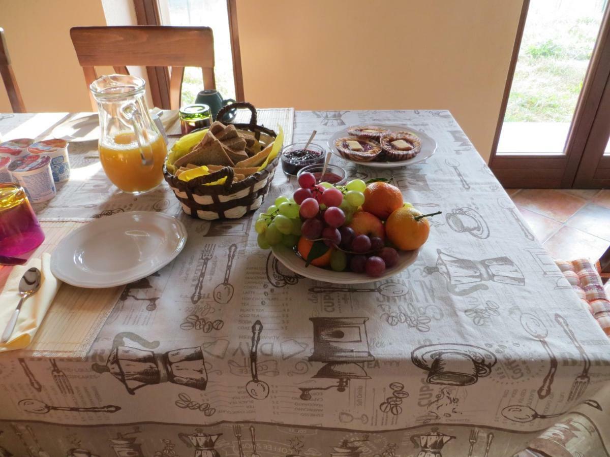 La Bella Dormiente B&B Castellamonte Buitenkant foto